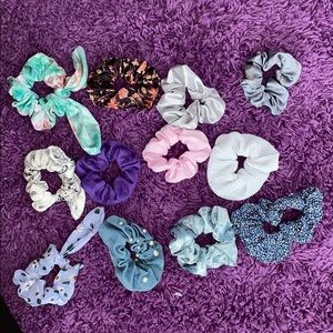 scrunchies